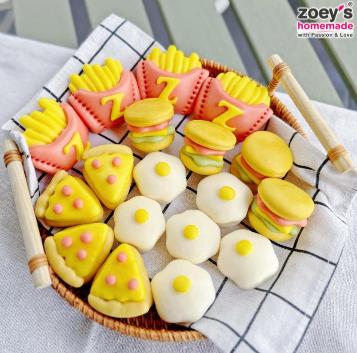 Zoey’s mini fast food bun 18pcs_0