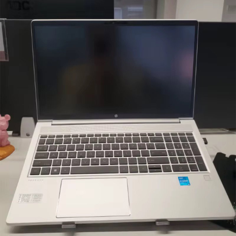 HP ProBook 450 G10/15.6"' Laptop/i5-1340P/16GB/ 512GB SSD/Win11 Pro_1