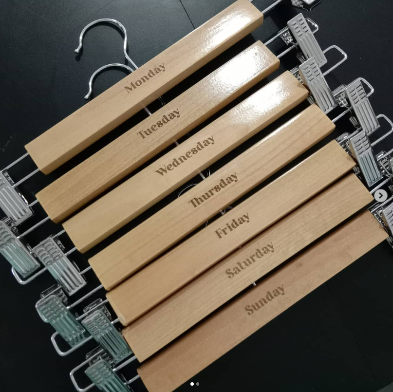 Engraved Hanger (pair)_3