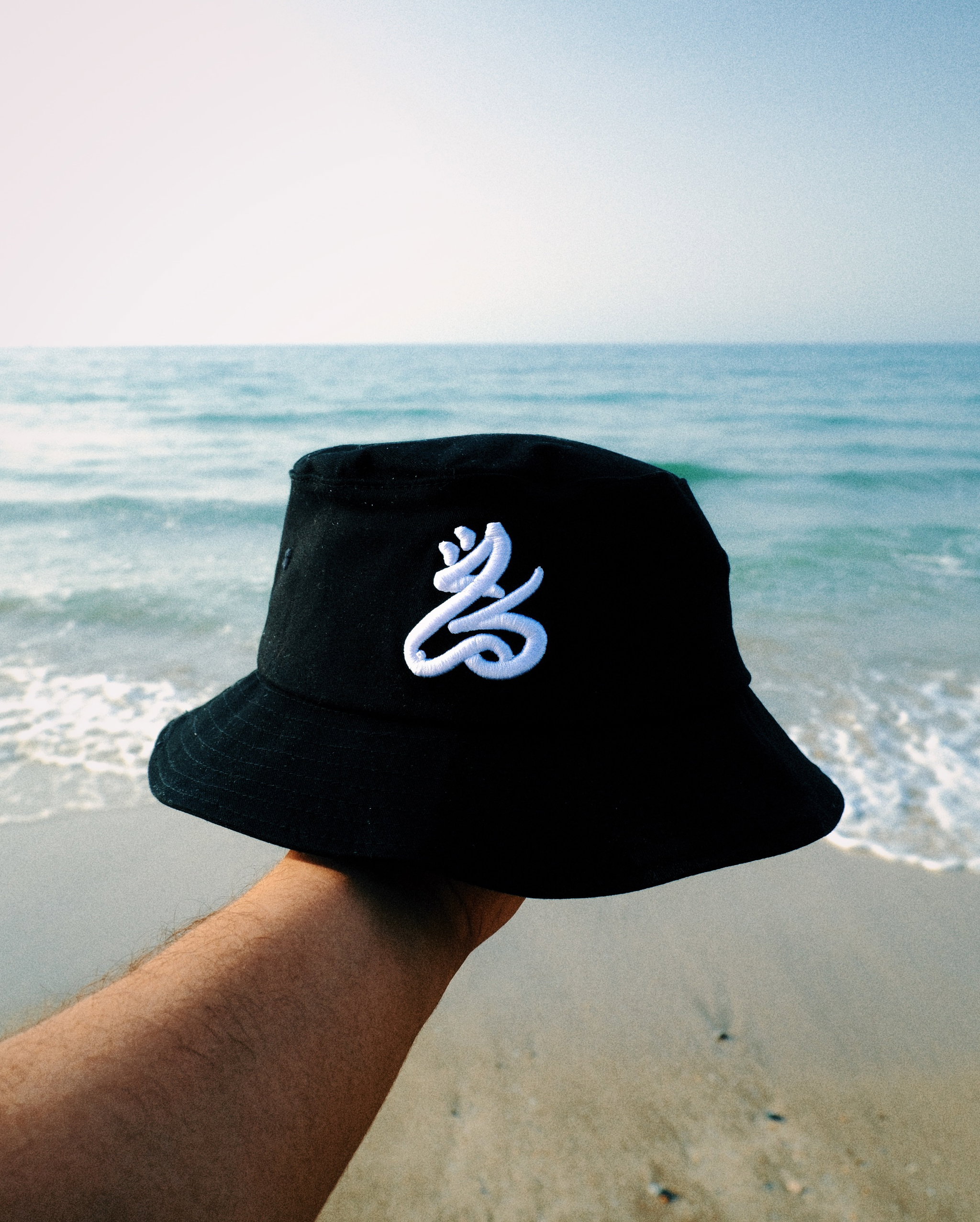كُمَّة Logo FlexFit™ Bucket Hat (Black)_0