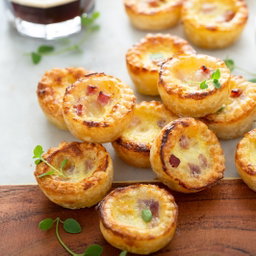 6Mini quiches  fondantes