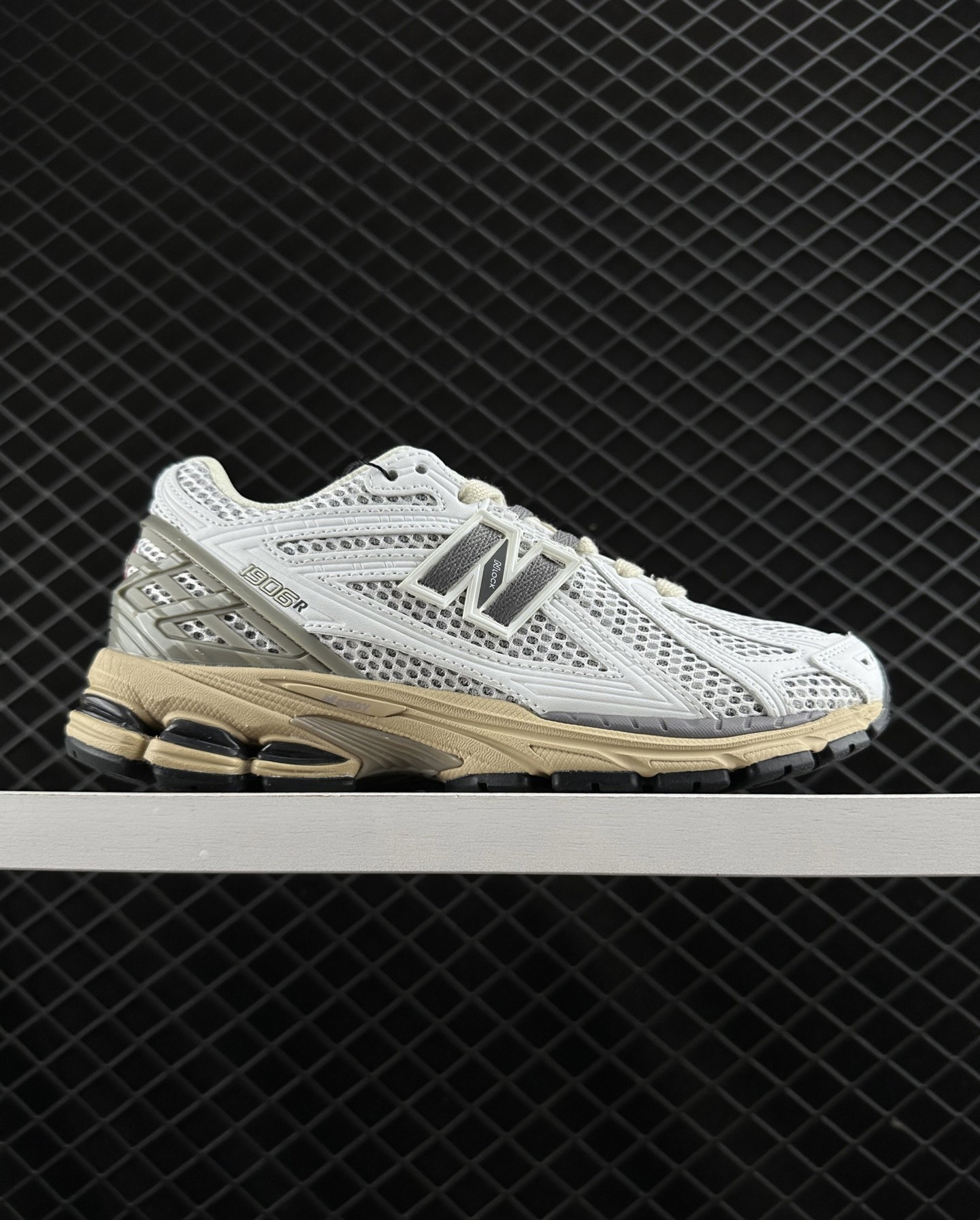 NEW BALANCE 1906R_0