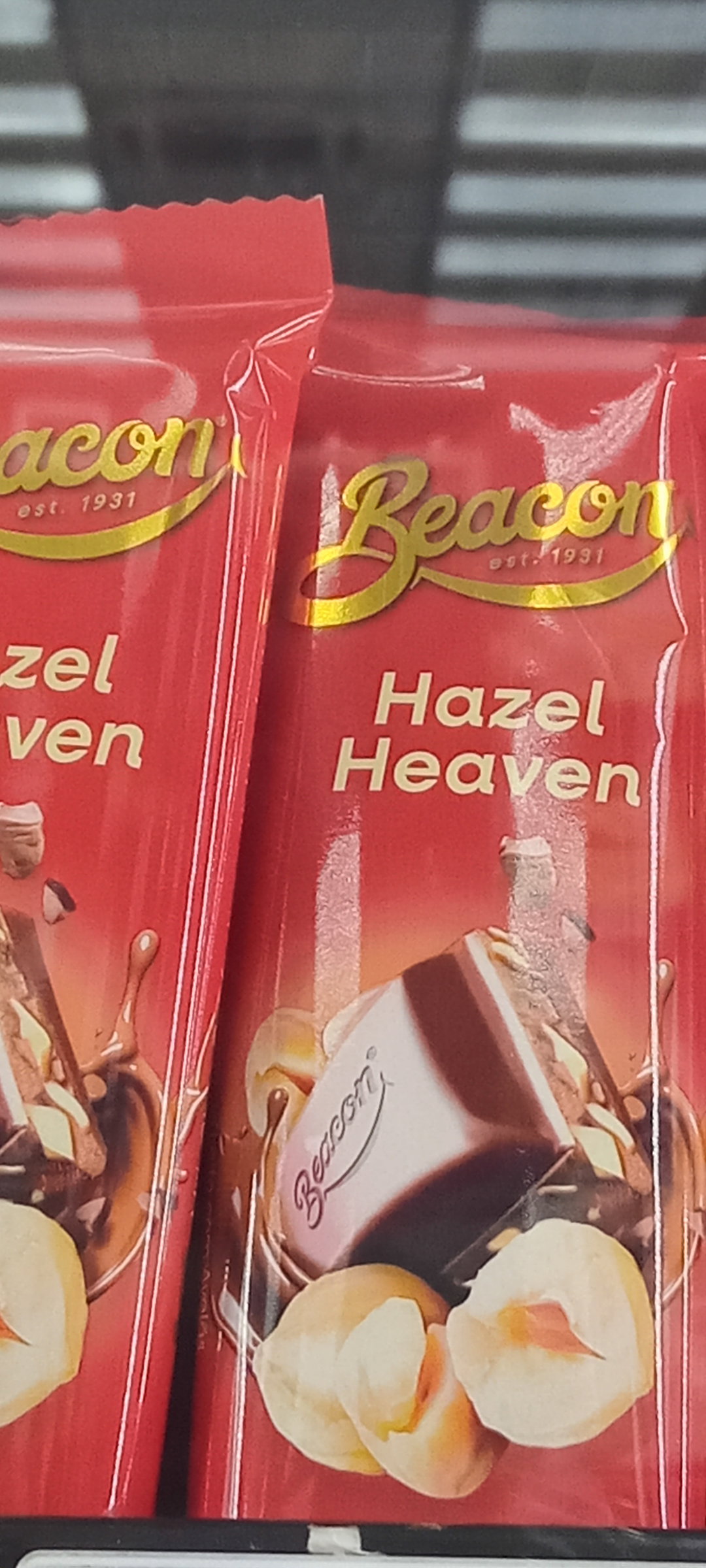 Beacon Choc. Forest Fruit & Nut 80gr