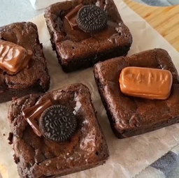 Brownies / Blondies 
