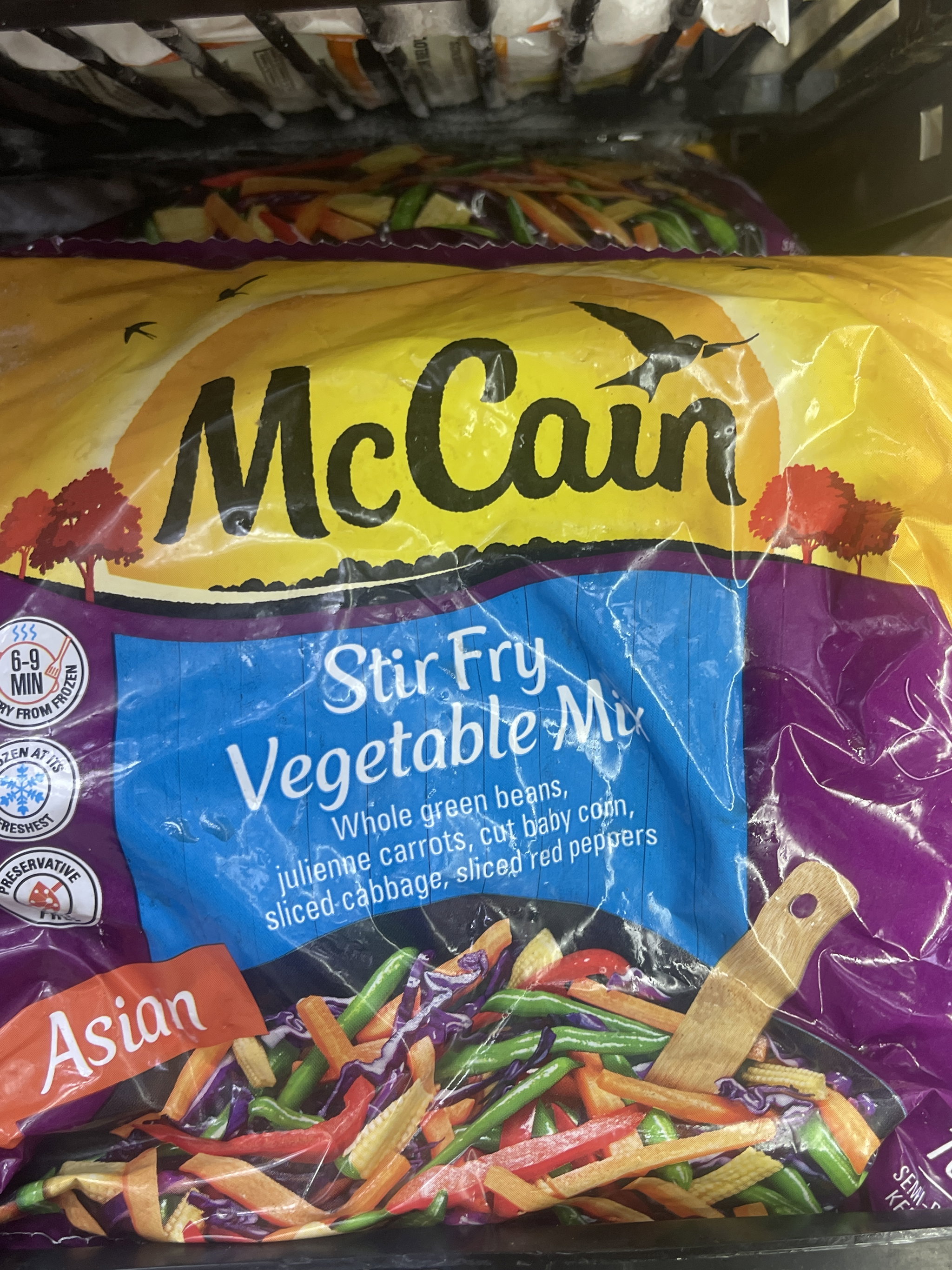 Mc Cain Asain Vegetable Mix 700gr_0