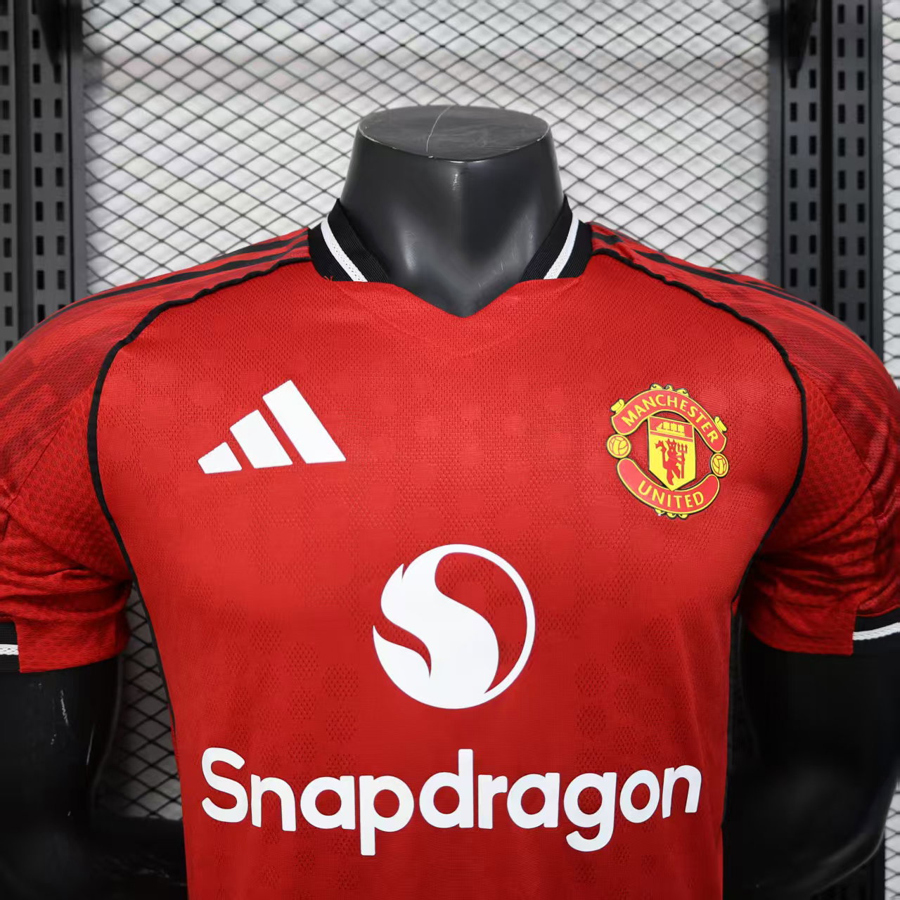 Manchester United 2025/2026 jersey latest _1