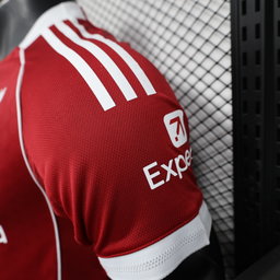 Liverpool 2025/2026 jersey latest 