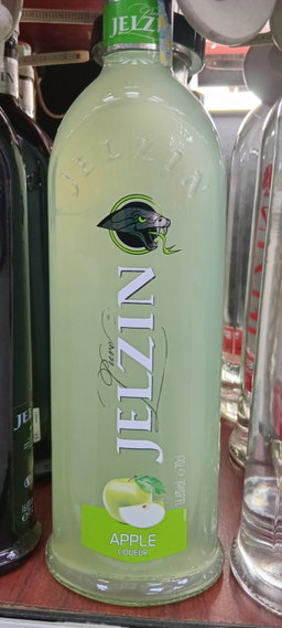 B. Jelzin Apple Liqueur 700ml