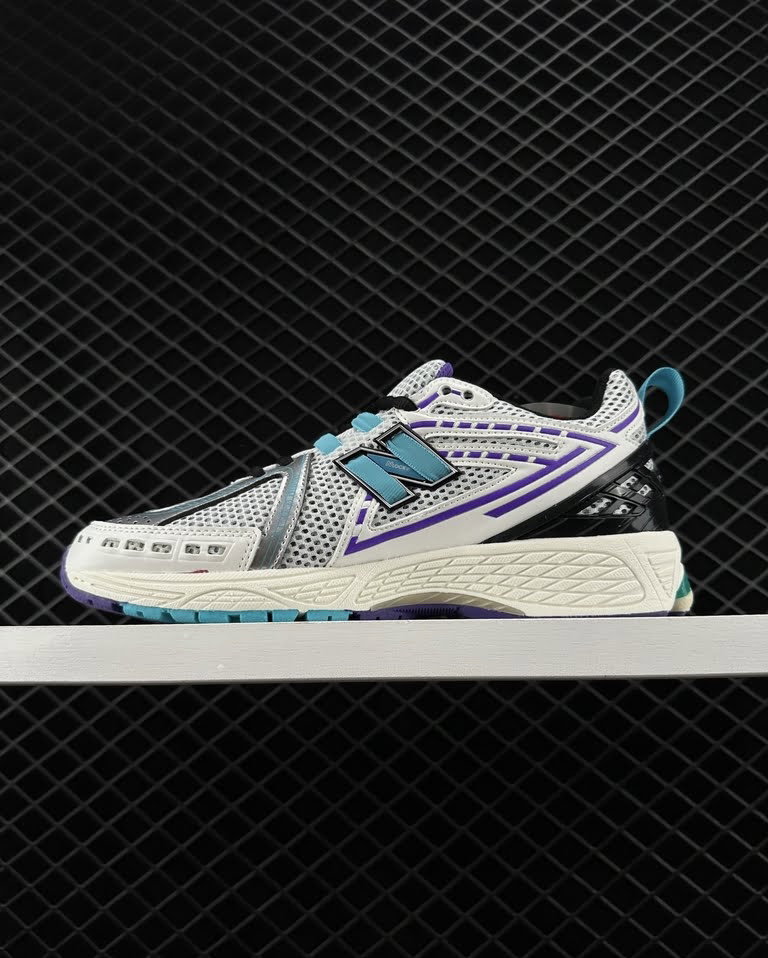 NEW BALANCE M1906R_1