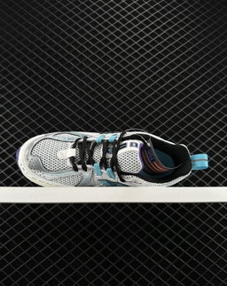 NEW BALANCE M1906R
