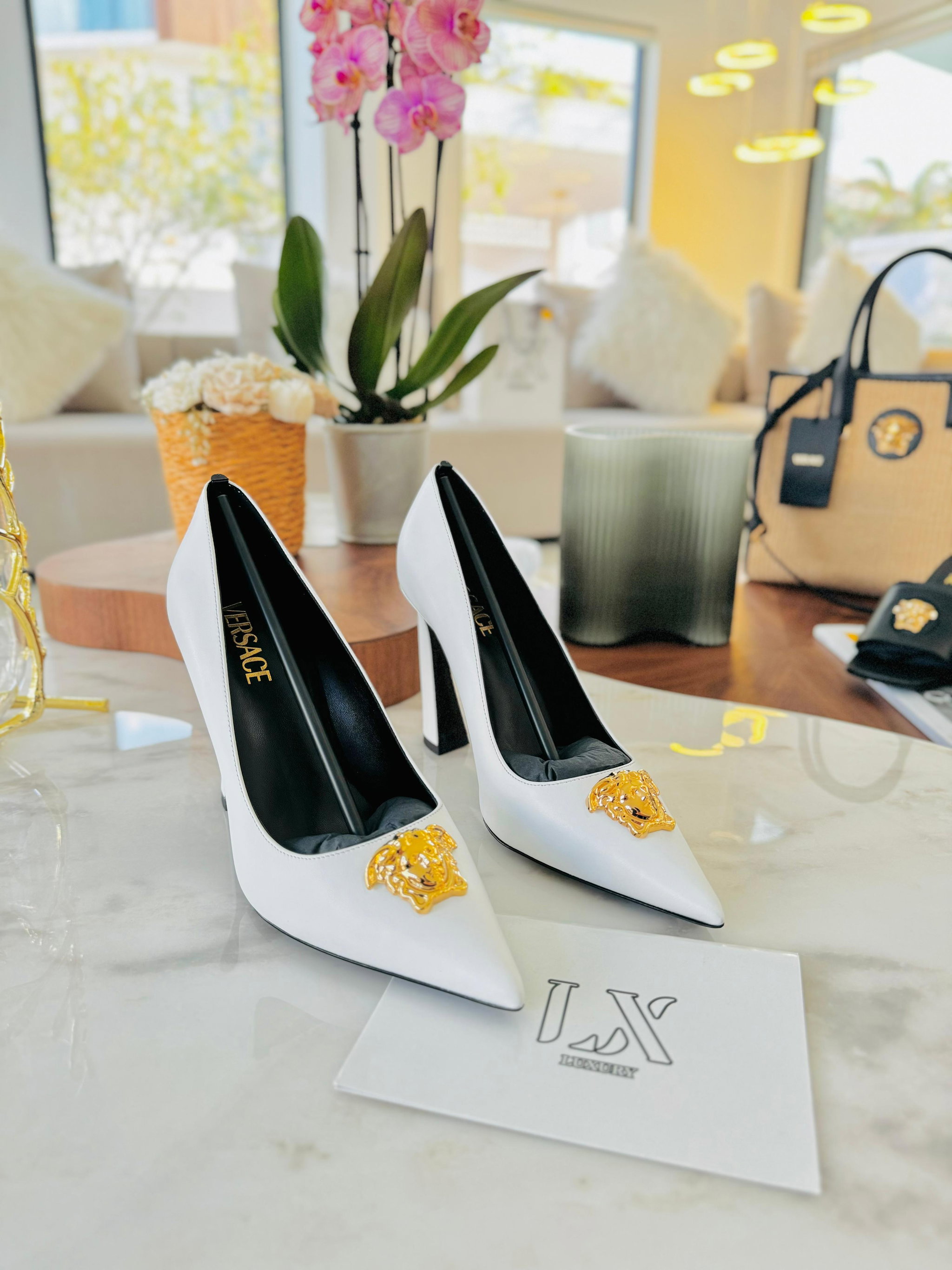 Saltos Versace lá medusa white _1