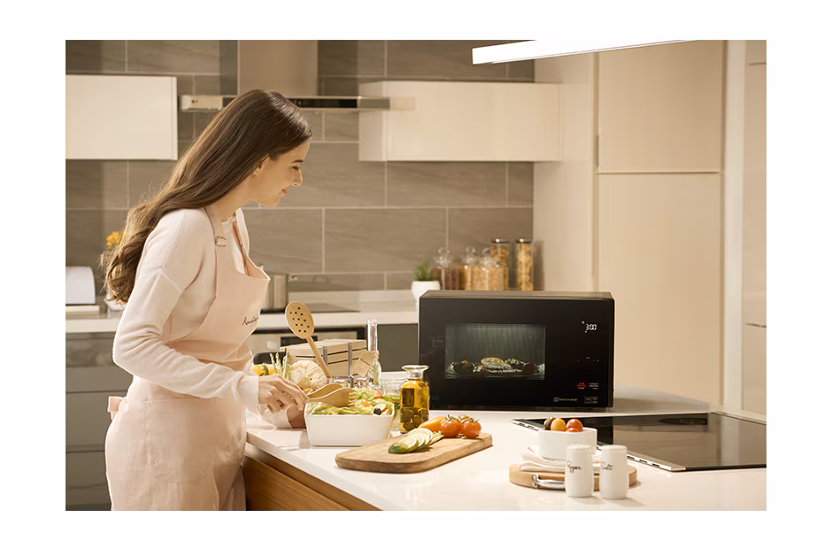 LG NeoChef™ | Four à micro-ondes Solo | 25 L | MS2595DIS_12