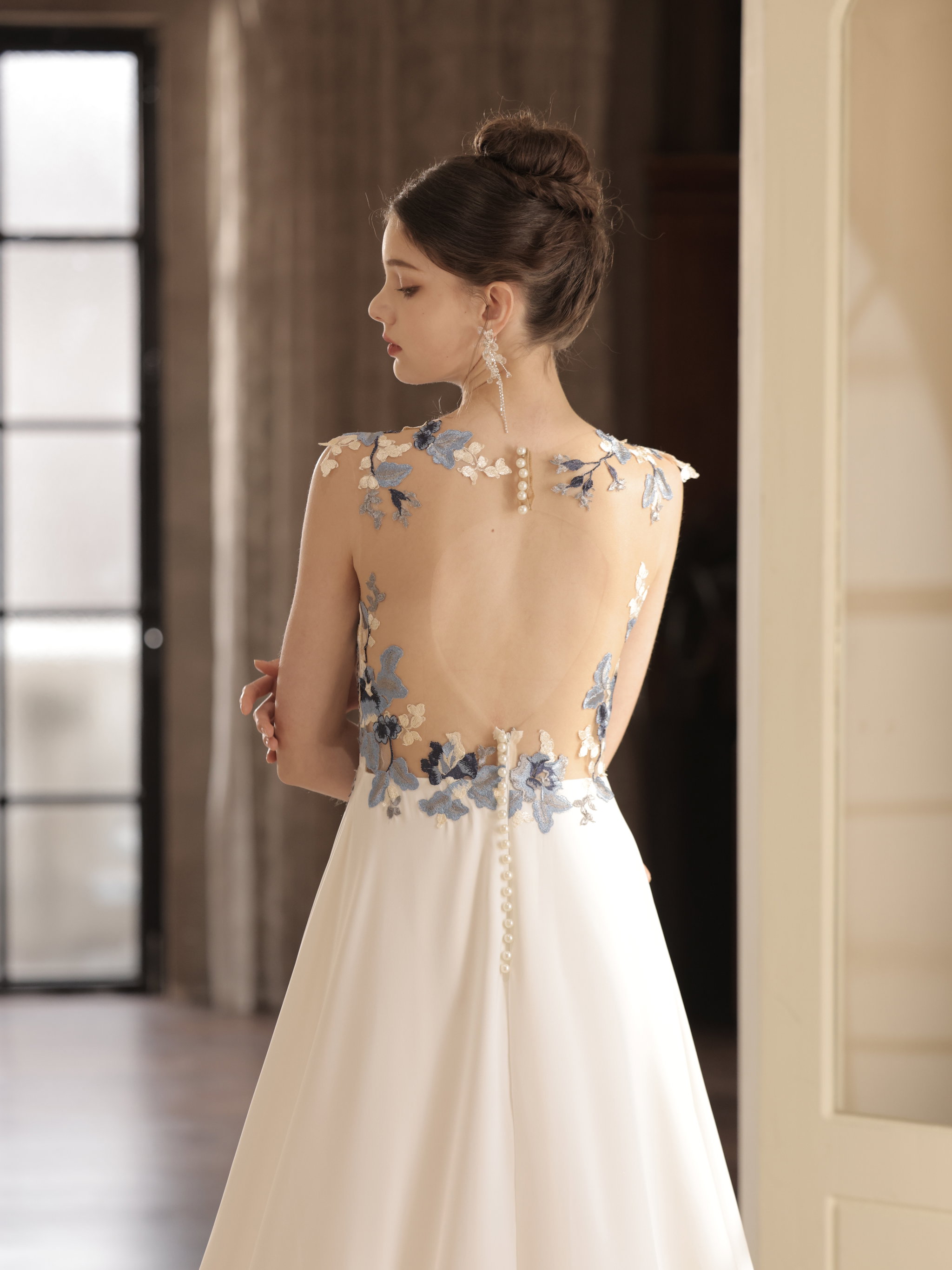 The Porcelaine Wedding Dress #0_7