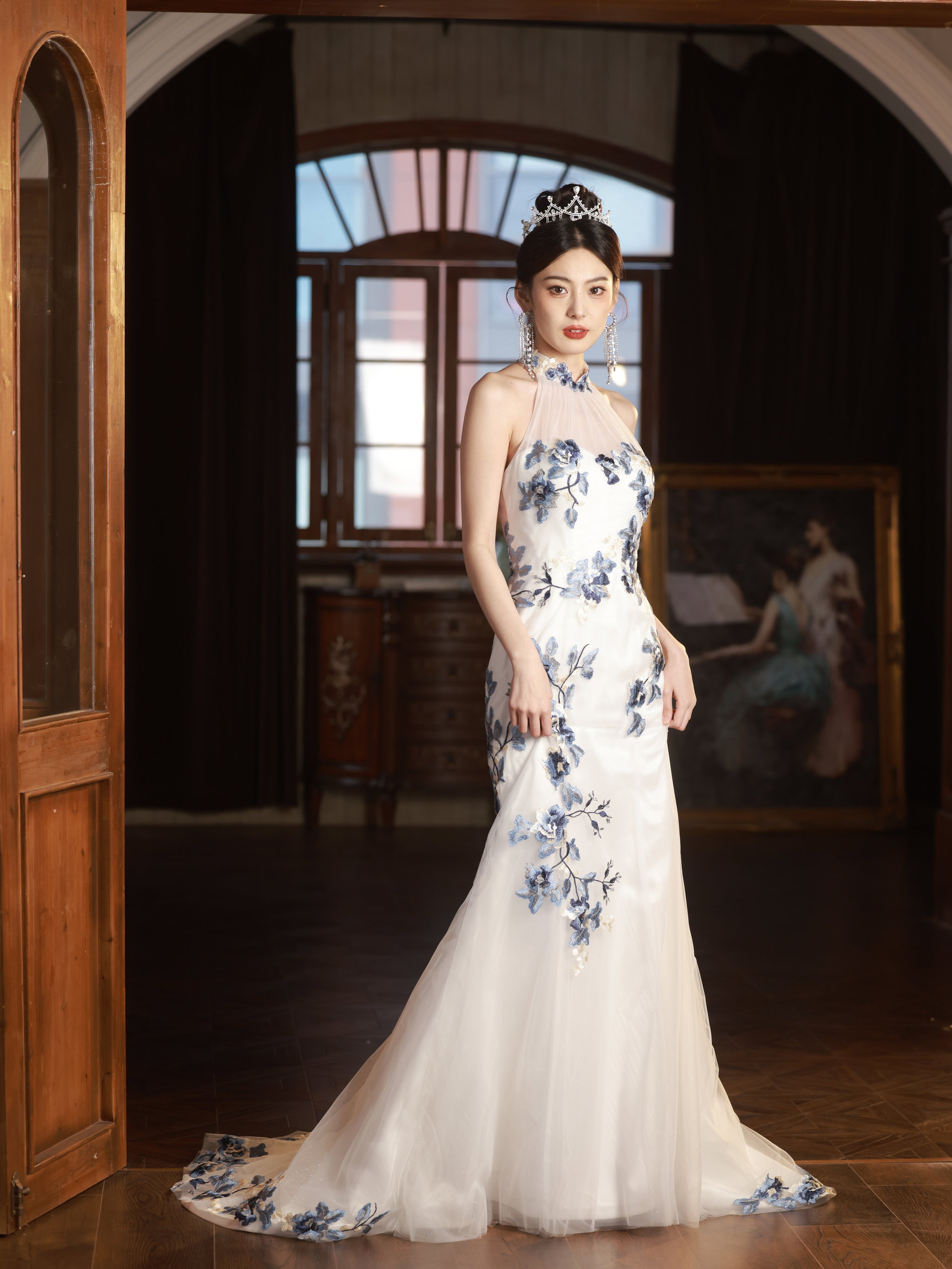 The Porcelain in Tulle  #4 _1