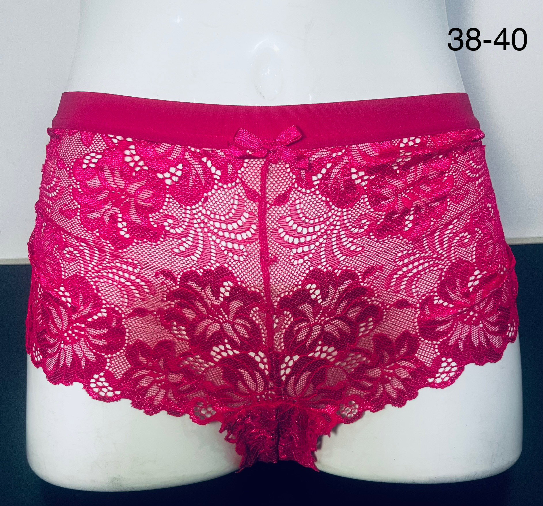 Shorty tout en dentelle _2