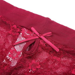 Shorty tout en dentelle 