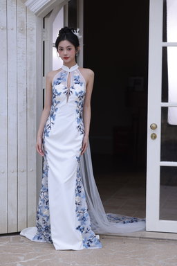 The Porcelain with Cape #8 