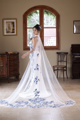 The Porcelain with Cape #8 