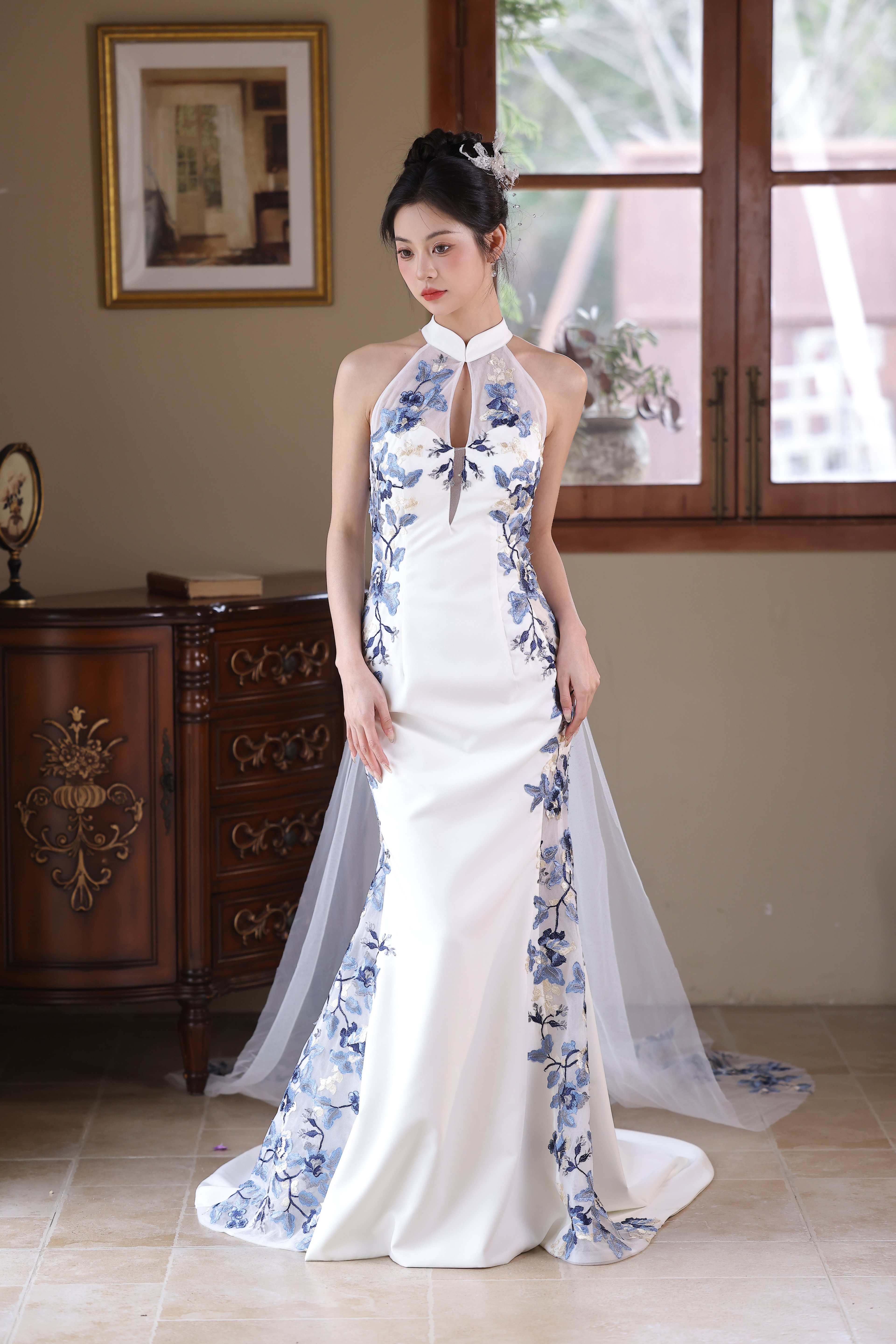 The Porcelain with Cape #8 _3