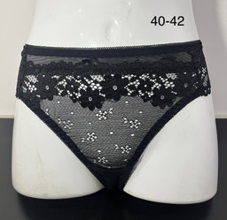 Culotte en dentelle Florale Taille 40/42