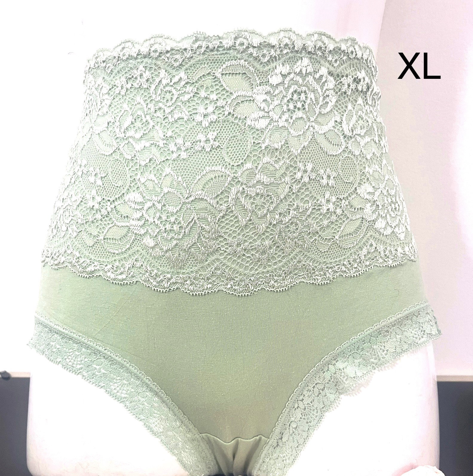 Culotte taille haute en dentelle coton Taille XL_0