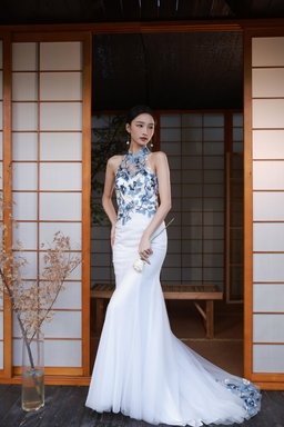 The Porcelain in Tulle  #5 