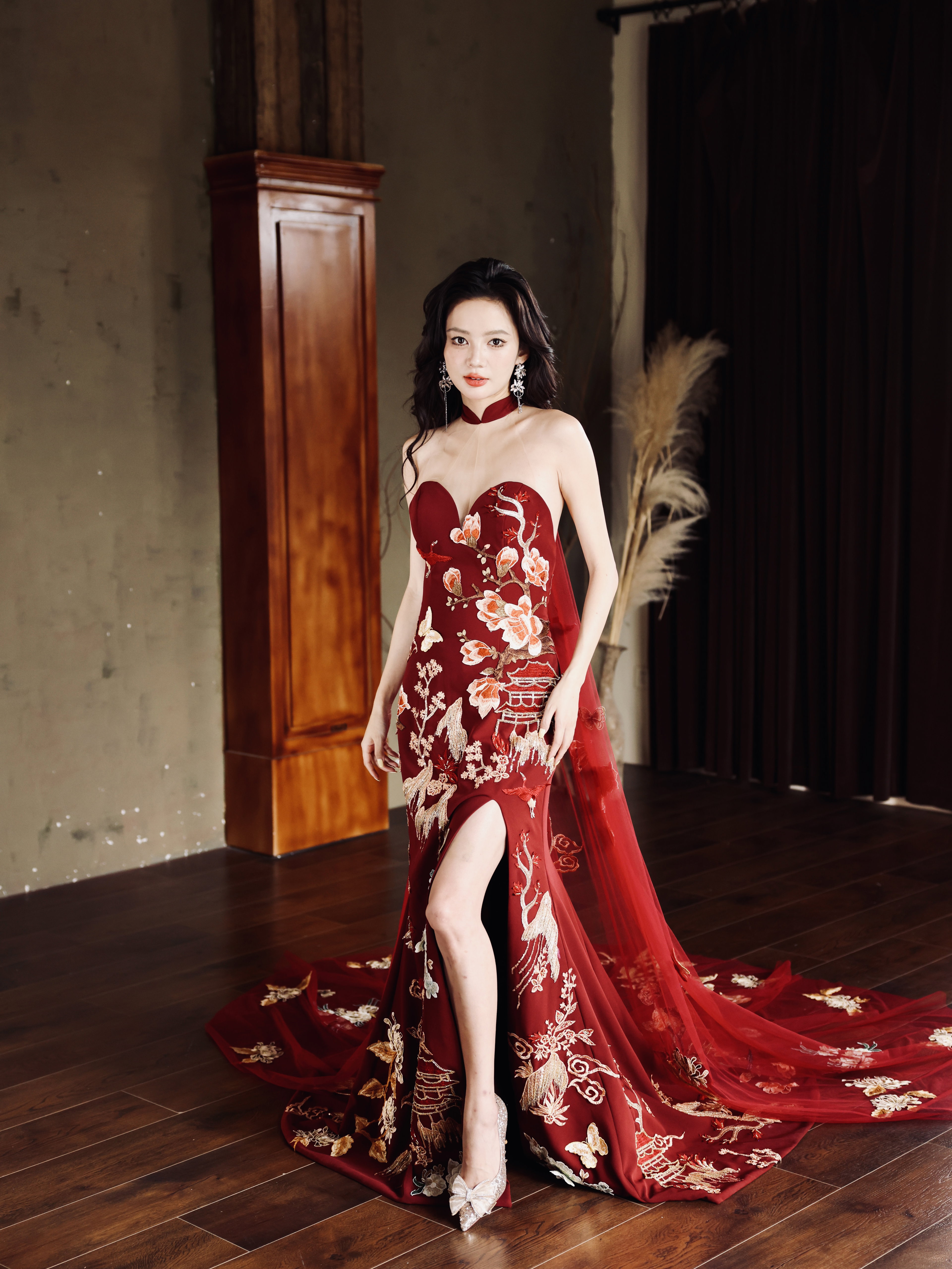 Folklore Cheongsam in Burgundy