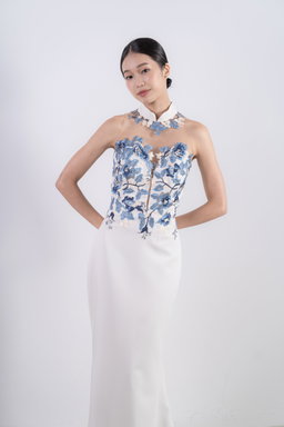 The Porcelaine in Satin #1