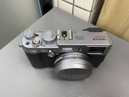 Fuji X100S silver