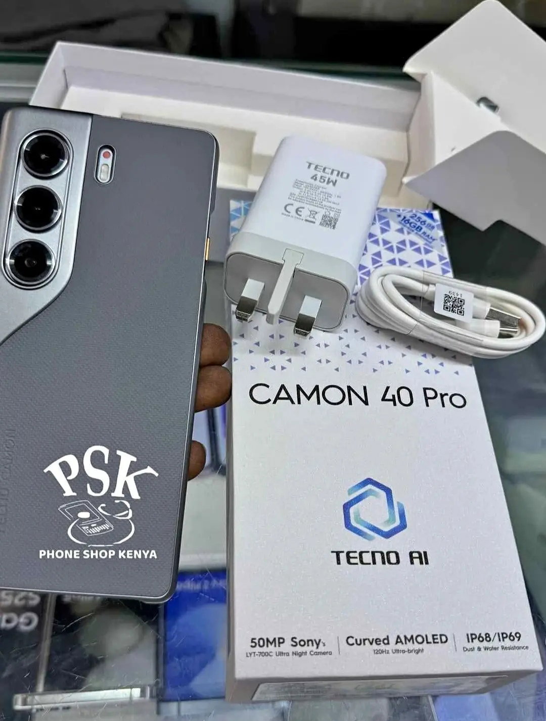 Techno Camon 40