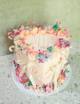 Vintage Heart cake 