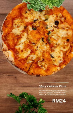 Spicy Chicken Pepperoni Pizza    