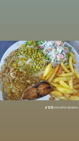 Riz frite au poisson 