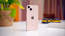 iPhone 13 loan at 680,000ugx