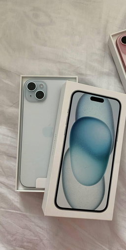 iPhone 15. Cash  2.2M Cash• Loan at 1.05M