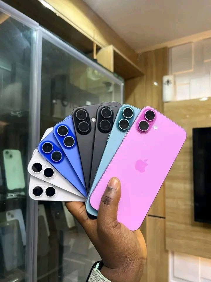 iPhone 16. Cash at 3.2M loan at 1.44M _3