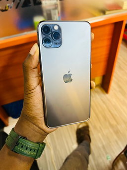 iPhone 11Pro and ProMax11 1.3 Pro at 1.15M loan available 