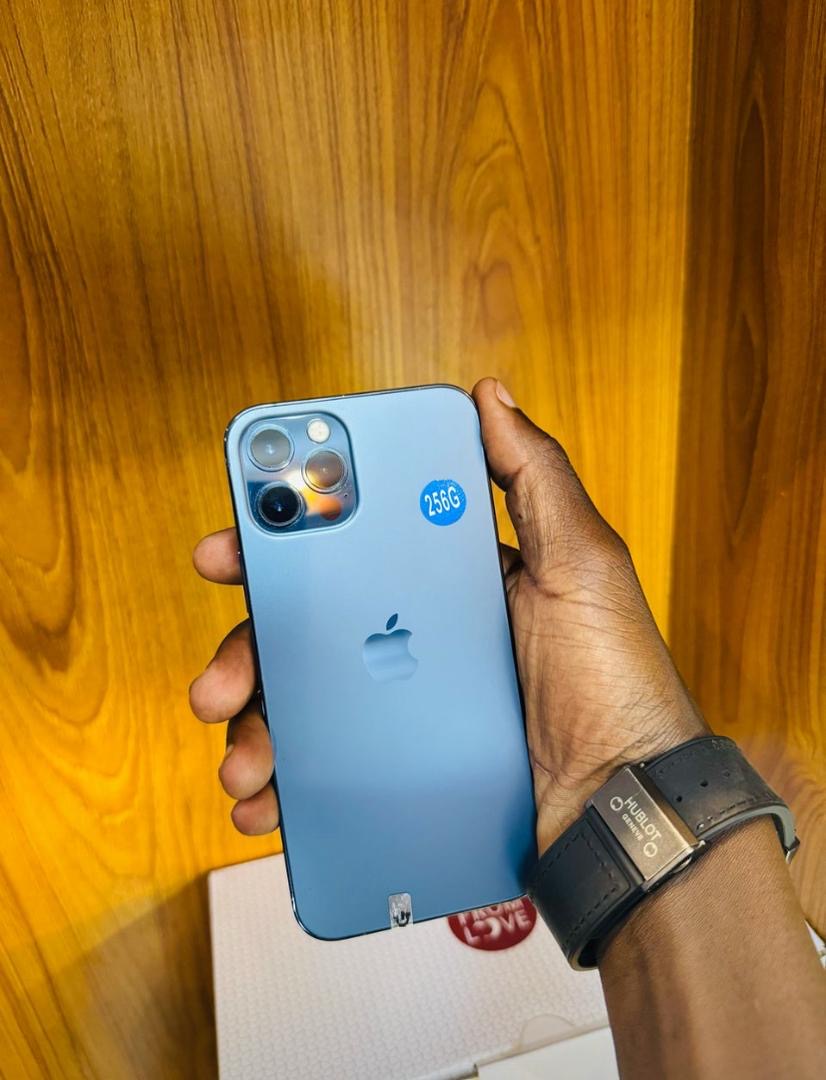 iPhone12 1.25 and 12ProMax 1.55M loan available _2