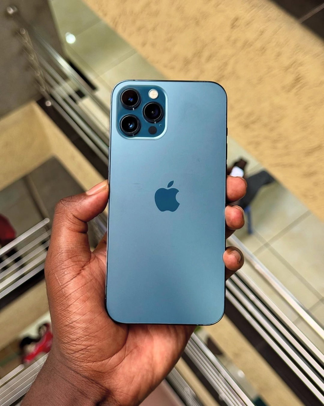 iPhone12 1.25 and 12ProMax 1.55M loan available 