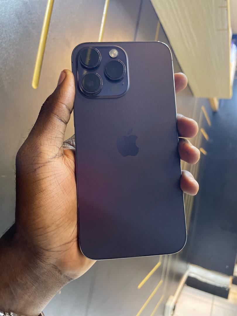 iPhone 14pro 2.55 and 14ProMax265000 loan available _2