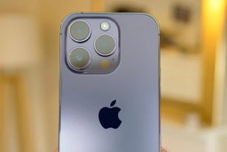 iPhone 14pro 2.55 and 14ProMax265000 loan available 