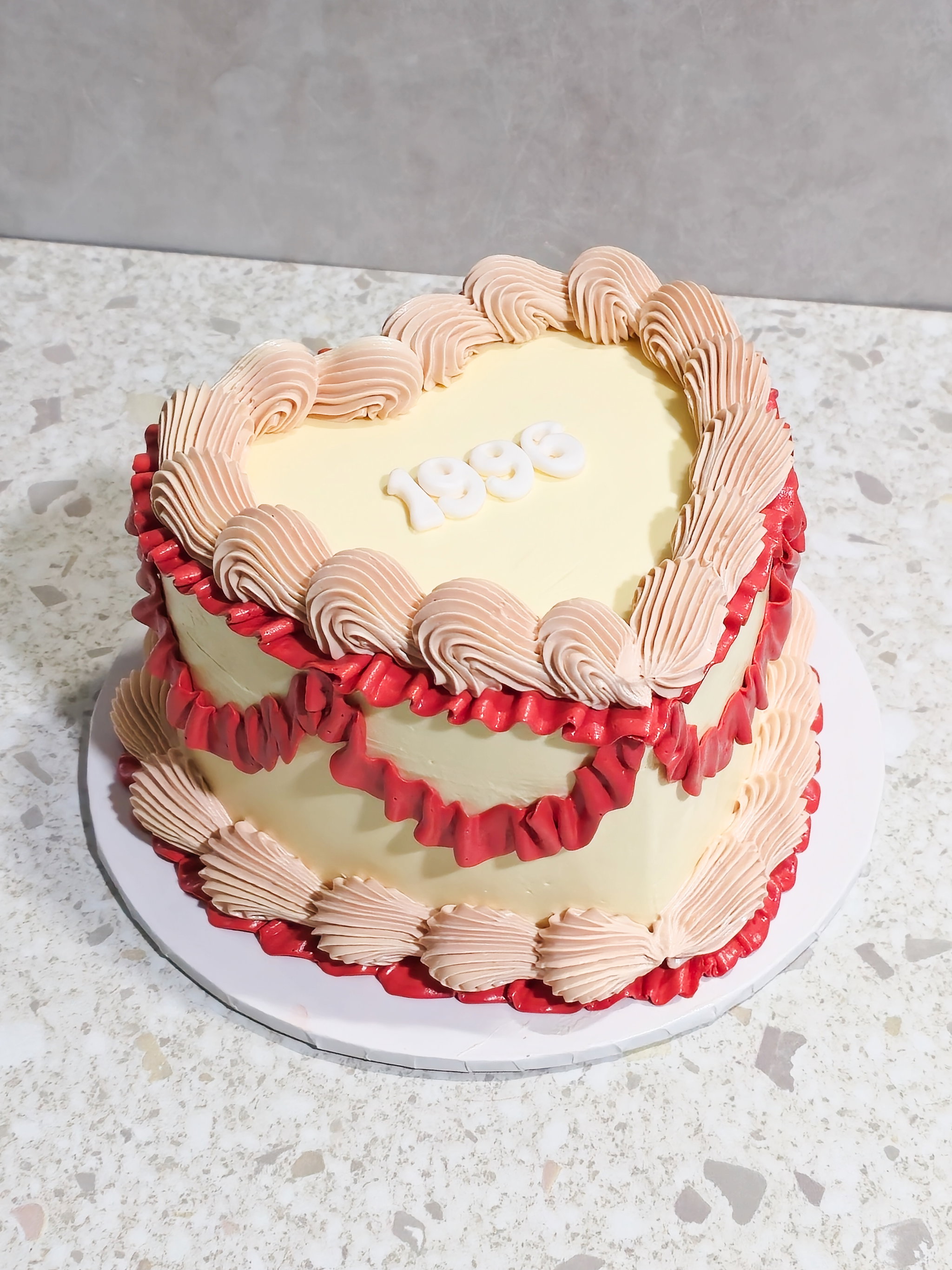 Vintage Heart cake _2