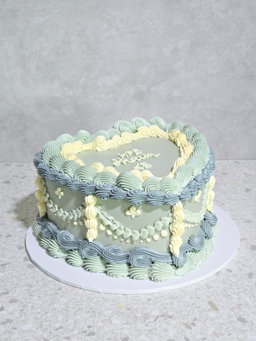 Vintage Heart cake 