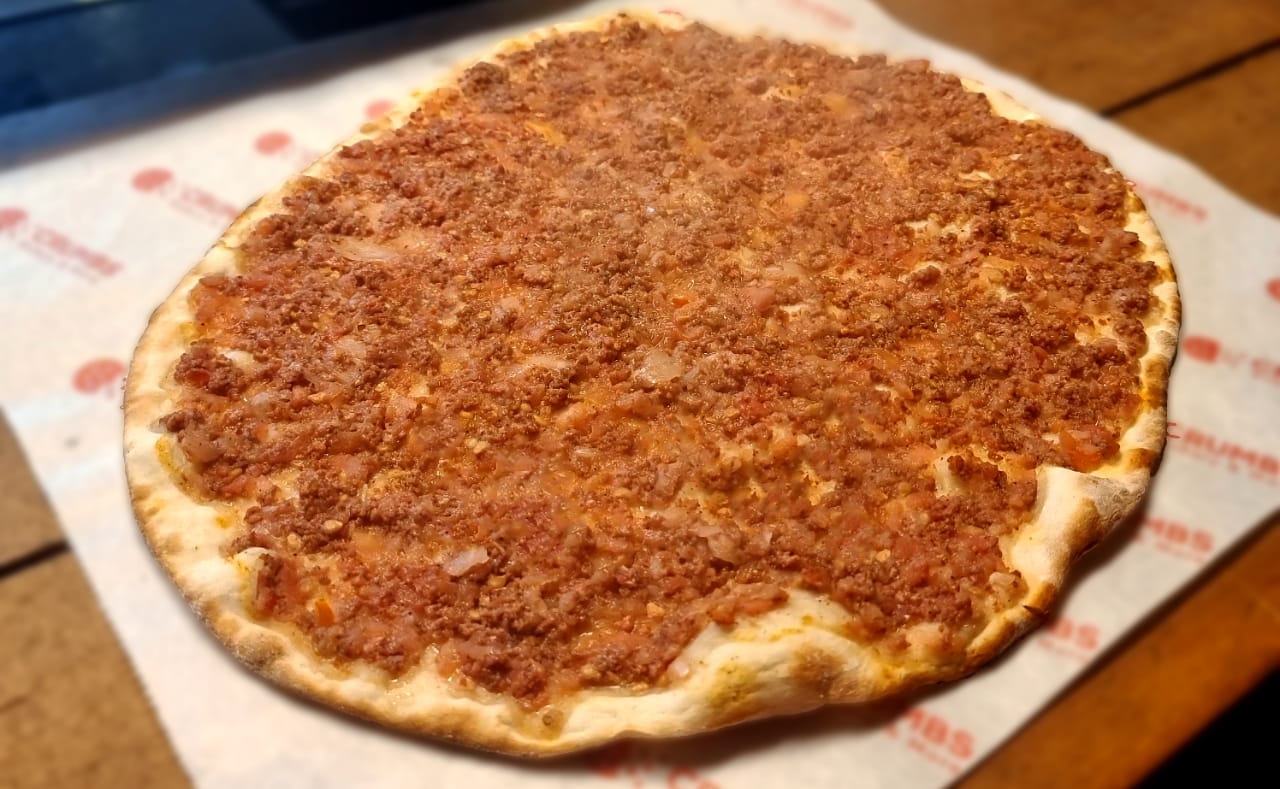 Lahme Bi Ajin_0