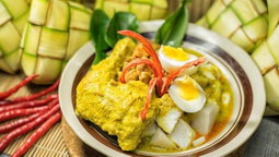 LONTONG SAYUR