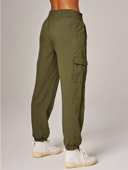 Pants / بنطالون