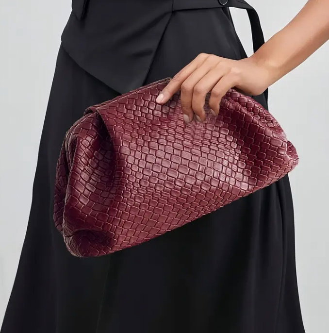Woven-Embossed Clutch Bag_0