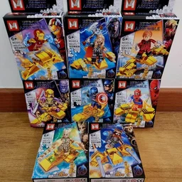 Marvel Superheros Building Blocks Figurines and Accessory