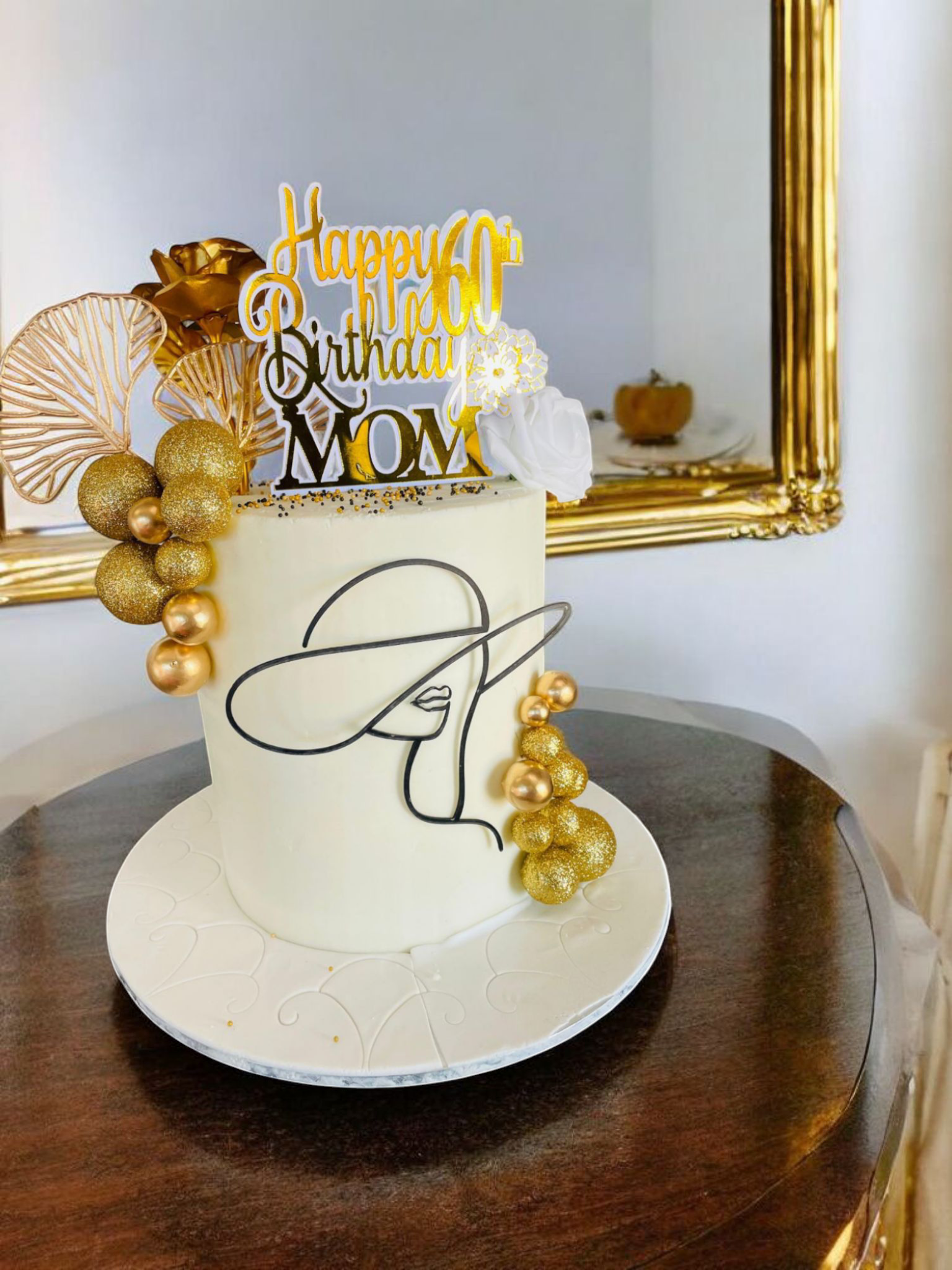 Ladies Line Art Cake 003_0