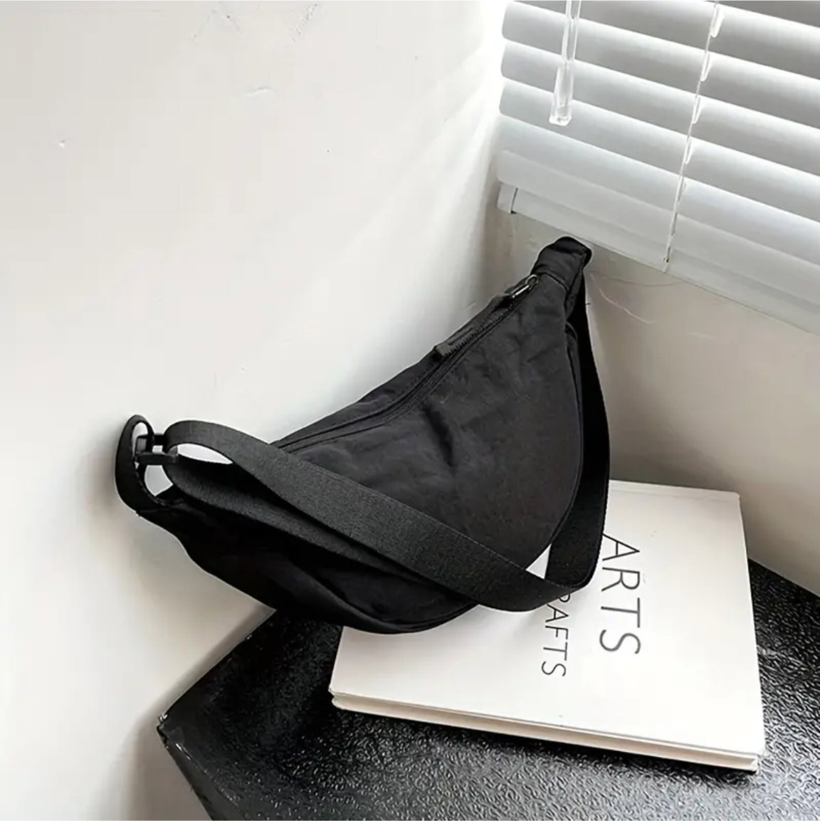 Simple Nylon Crossbody Bag, Lightweight Shoulder Bag_4